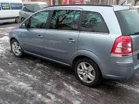 Gebraucht Opel Zafira Edition 120 PS (88 kW) 2010 Van / Kleinbus