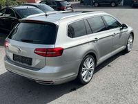 gebraucht VW Passat Variant Highline Aut. 4Motion