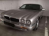 Gebraucht Jaguar XJ8 Executive 237 PS (174 kW) 1999 Silber Limousine