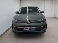 Neu VW Tiguan 193 PS (141 kW) 2026 Mittelgrün metallic SUV