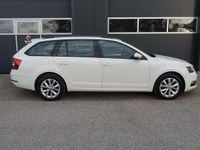 gebraucht Skoda Octavia Kombi 16 TDI Limited / 1.Besitz