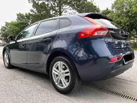 gebraucht Volvo V40 V40AUTOMATIK/ALU/PDC/TEMPOMAT/TOP-GEPFLEGT!