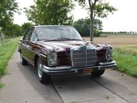 Gebraucht Mercedes 280 SE 160 PS (117 kW) 1968 Rot Limousine