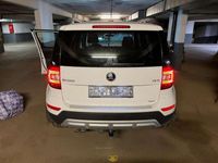 gebraucht Skoda Yeti Outdoor 2,0 TDI SCR 4x4 Style