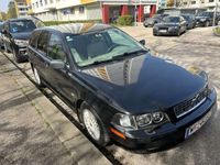 gebraucht Volvo V40 1,8 Classic