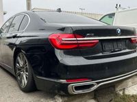 gebraucht BMW 750 750 i xDrive Aut.