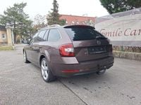 gebraucht Skoda Octavia Octavia Combi 2,0 TDI Style DSG
