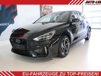 Gebraucht Hyundai i30 N Line 140 PS (102 kW) 2024 Abyss black pearl Limousine