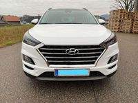 Gebraucht Hyundai Tucson 136 PS (100 kW) 2020 Weiß SUV