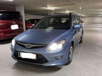 Gebraucht Hyundai i30 90 PS (66 kW) 2011 Blau Kombi