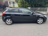 Gebraucht Kia ProCeed 90 PS (66 kW) 2012 Schwarz Kleinwagen