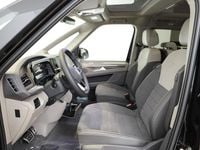 Neu VW Multivan Style 245 PS (180 kW) 2025 Schwarz  metallicperleffektno Van