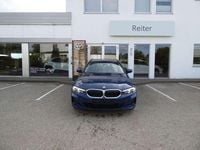 Gebraucht BMW 318 150 PS (110 kW) 2022 Blau Kombi