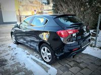 Gebraucht Alfa Romeo Giulietta Distinctive 170 PS (125 kW) 2012 Schwarz Limousine