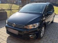 Gebraucht VW Touran Comfortline 110 PS (80 kW) 2016 Schwarz Van / Kleinbus