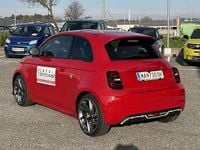 Neu Abarth 500e Turismo 114 kW (155 PS) 2025 Rot Kleinwagen