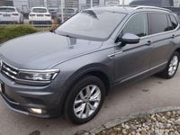 gebraucht VW Tiguan Allspace 20 TDI Highline *AHK/Pano/Leder/7-Sitze*
