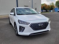 gebraucht Hyundai Ioniq PLUG-IN HYBRID 1.6 GDI 6-Gang-DCT 104 kW (141 PS) ADVANTAGE-PAKET, Radio-Navigationssystem, Display, 10,25-Zoll-Farb-Touchscreen, 17-Zoll-Leichtmetallfelgen, Smart-Key-System inkl. Start-/Stopp-Knopf, Innenspiegel automatisch abblendend, Vol