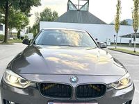 gebraucht BMW 320 320 i Österreich-Paket Aut.