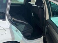 Gebraucht VW Golf VII Highline 110 PS (80 kW) 2017 Limousine