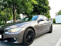 gebraucht BMW 320 320 i Österreich-Paket Aut.