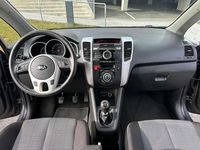 Gebraucht Kia Venga Classic 90 PS (66 kW) 2014 Grau Kleinwagen