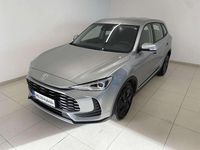 Neu MG ZS 102 PS (75 kW) 2025 Silber Limousine