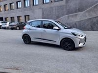 Gebraucht Hyundai i10 Pure 67 PS (49 kW) 2020 Grau Kleinwagen
