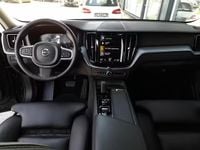 Gebraucht Volvo XC60 Momentum 197 PS (144 kW) 2020 Blaumet. SUV