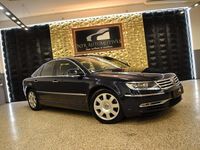 Gebraucht VW Phaeton 239 PS (175 kW) 2013 Blau Limousine