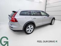 gebraucht Volvo V60 CC Plus B4 AWD Mild Hybrid Diesel