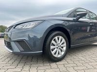 Gebraucht Seat Ibiza Style 95 PS (69 kW) 2024 Grau Limousine