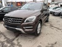 Gebraucht Mercedes ML250 204 PS (150 kW) 2012 Braun SUV
