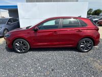 Neu Hyundai i30 95 PS (69 kW) 2025 Rot sonderlackierung Limousine