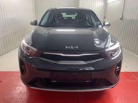 Gebraucht Kia Stonic 83 PS (61 kW) 2023 Grau SUV