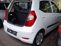 gebraucht Hyundai i10 i10 1,1 Life Life /NUR 50.000KM/Tempomat**1.BESITZ