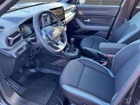 gebraucht Dacia Duster Extreme SHZ+Carplay+RFK TCe 130 4x4 96 kW (131...