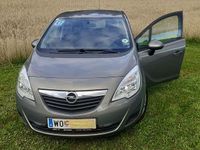 Gebraucht Opel Meriva Edition 75 PS (55 kW) 2011 Bronze Van / Kleinbus