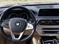 Gebraucht BMW 750L 449 PS (330 kW) 2017 Grau Limousine