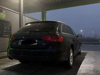 Gebraucht Audi A4 143 PS (105 kW) 2012 Schwarz Kombi