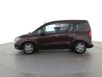 Gebraucht Mercedes T180 Style 131 PS (96 kW) 2024 Rot Van / Kleinbus