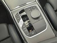 Gebraucht BMW 318 150 PS (110 kW) 2023 Grau Limousine