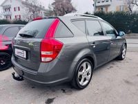 gebraucht Kia Ceed Sportswagon Ceed SW / 1,6 CRDi* Wenig Km* Navi* Kamera*AHK*