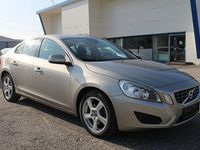 gebraucht Volvo S60 D3 Momentum KLIMA*TEMP*SiHz*MULTI*AHV*ALU*...