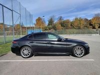 Gebraucht Alfa Romeo Giulia Super 150 PS (110 kW) 2016 Schwarz Limousine