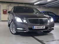 Gebraucht Mercedes E220 Avantgarde 170 PS (125 kW) 2012 Grau Limousine