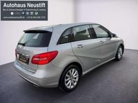 Gebraucht Mercedes B200 136 PS (100 kW) 2014 Grau Van / Kleinbus