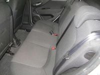 Gebraucht Fiat Punto Lounge 78 PS (57 kW) 2015 Weiß Kleinwagen