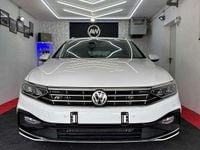 gebraucht VW Passat Variant Elegance 20 SCR TDI 4Motion DSG