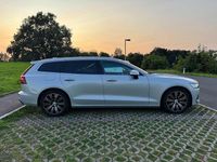 gebraucht Volvo V60 T8 Inscription PHEV AWD VollLeder/Massage/H&K/Pano